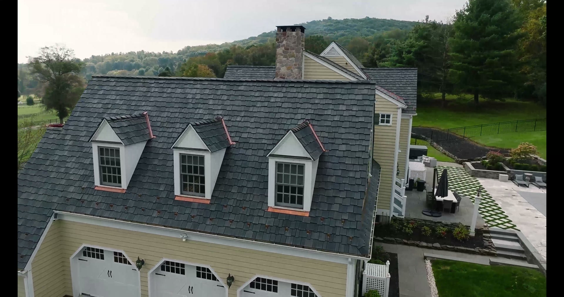 Premium home with a DaVinci composite roof